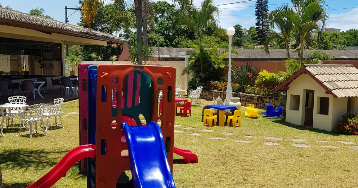 Hotel Meaípe Guarapari: Conforto e Lazer à Beira-Mar em Um Refúgio Encantador