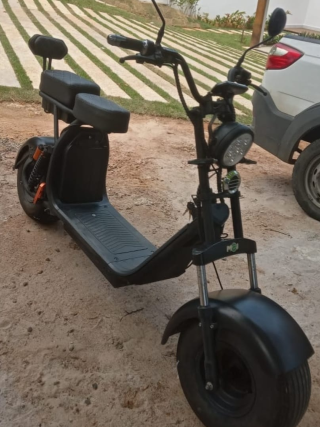 Motoneta roubada em Guarapari/ES no ultimo sábado 11