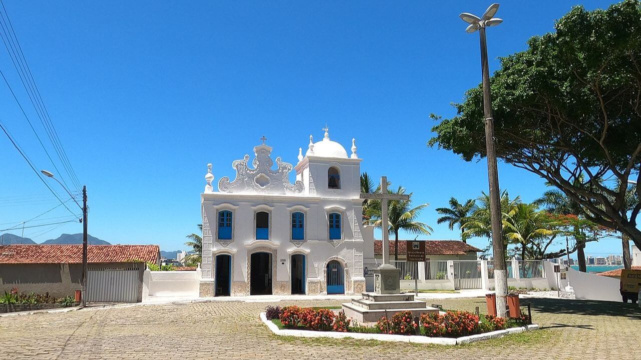Explore as 10 Melhores Igrejas em Guarapari