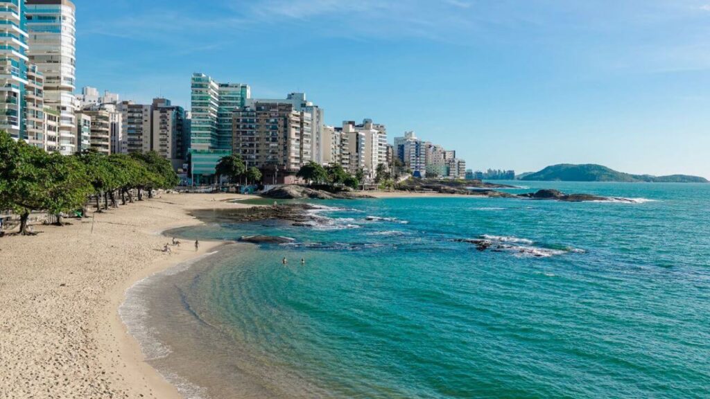 Guarapari 133 Anos de História e Beleza Natural