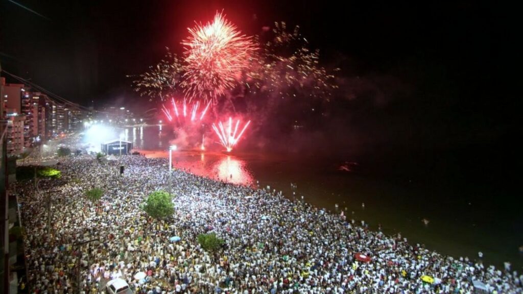 Réveillon em Guarapari 2024/25: A Melhor Escolha para Sua Virada de Ano 1 Réveillon em Guarapari 2024: A Melhor Escolha para Sua Virada de Ano