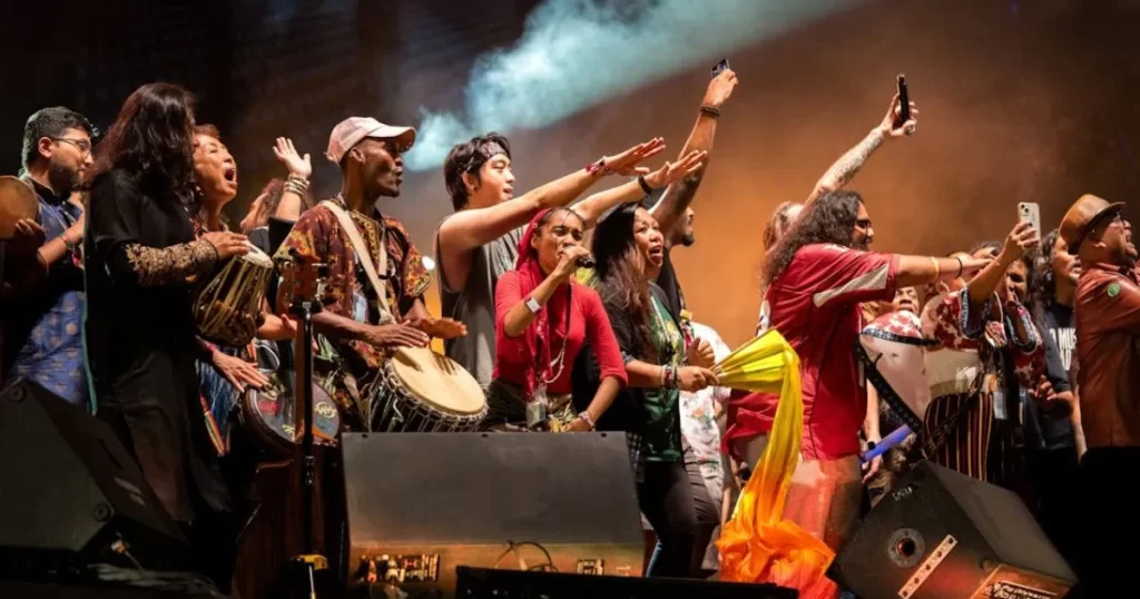 Final de Semana em Guarapari: Shows, Diversão e Competição de Vela na Orla