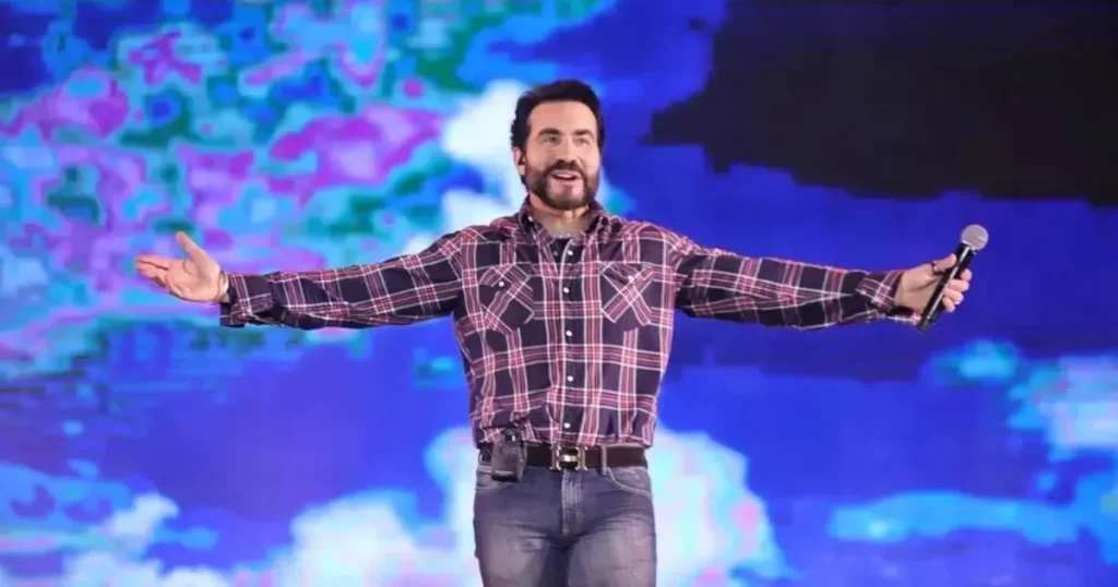 Padre Fábio de Melo em Cachoeiro de Itapemirim: Um Show de Fé e Emoção 3 Padre Fábio de Melo em Cachoeiro de Itapemirim Um Show de Fé e Emoção