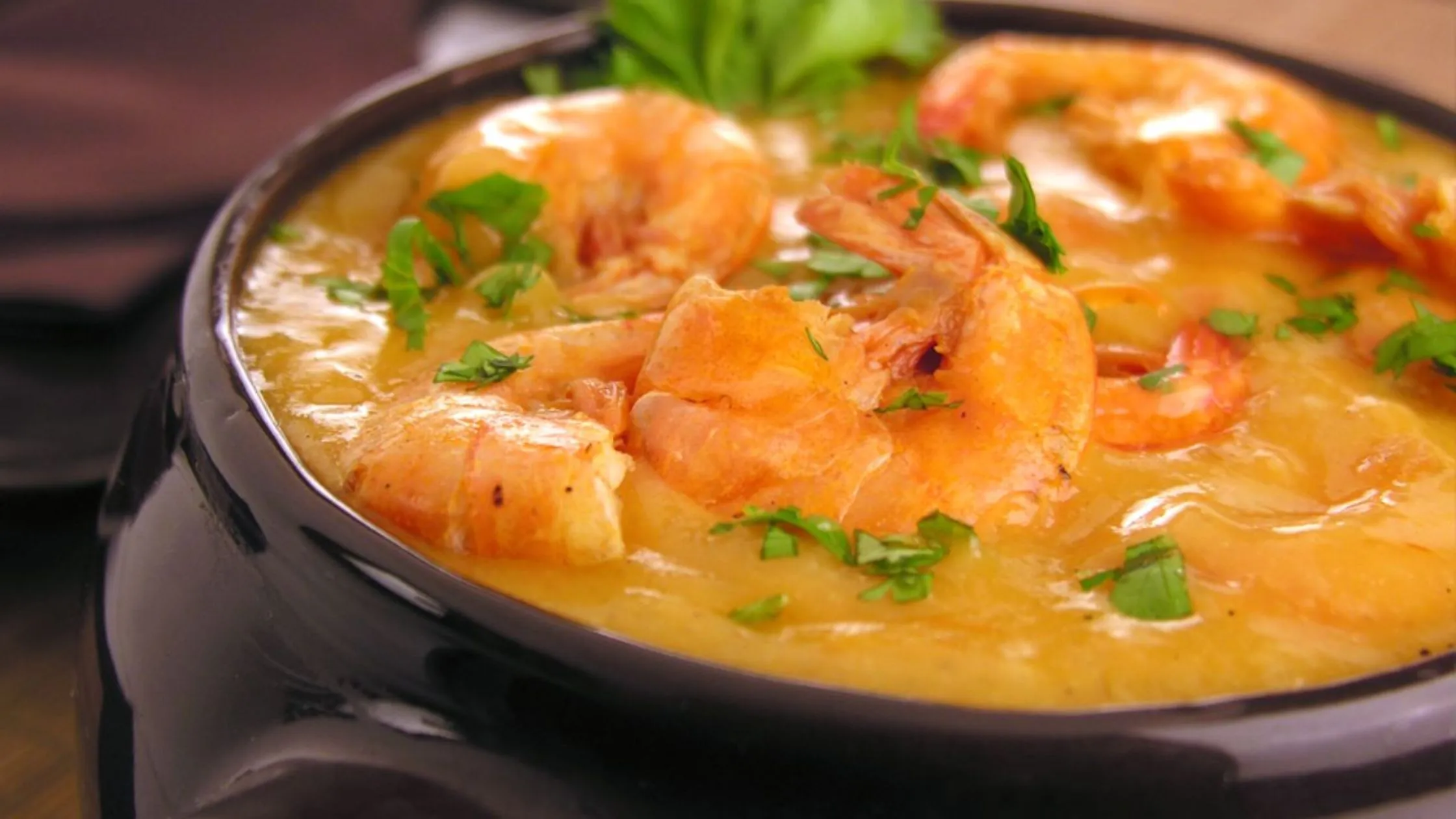Bobó de Camarão: Tradição e Sabor da Cozinha Capixaba