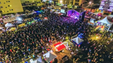 Moto Rock Guarapari 2026 começa hoje com rock, motos e programação na Praia do Morro