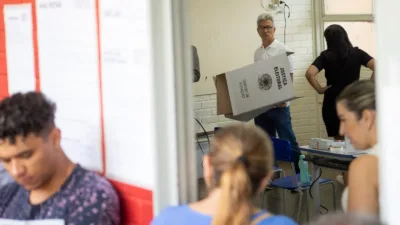 Movimento em local de votação no 2º turno de 2022, no Gama (DF); imagem da matéria sobre a zona eleitoral de Iúna